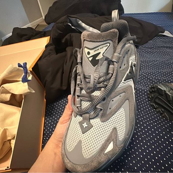 Louis vuitton sneaker trainers - Picture 3 of 6